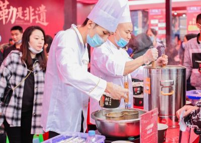 莊河開火鍋加盟店，可以這樣抓住顧客心思！