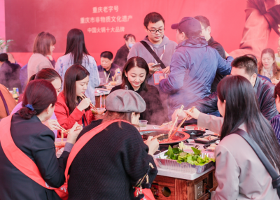 為什么現(xiàn)在的火鍋店都在開拓甜品賽道？