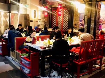 加盟朝天門(mén)火鍋怎么樣？全能型品牌中心助你引流！