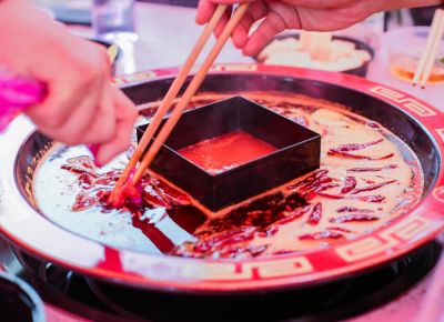 烏海開火鍋加盟店，如何開展?fàn)I銷小活動？