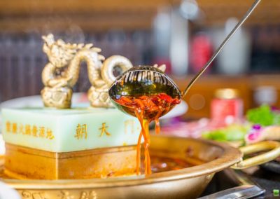 在重慶渝中區(qū)開火鍋加盟店要注意什么？