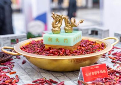 合作市開(kāi)火鍋加盟店，如何讓人熱情消費(fèi)？
