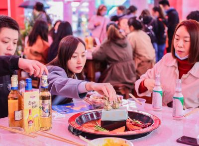 想加盟一家牛肉火鍋店該怎么做？