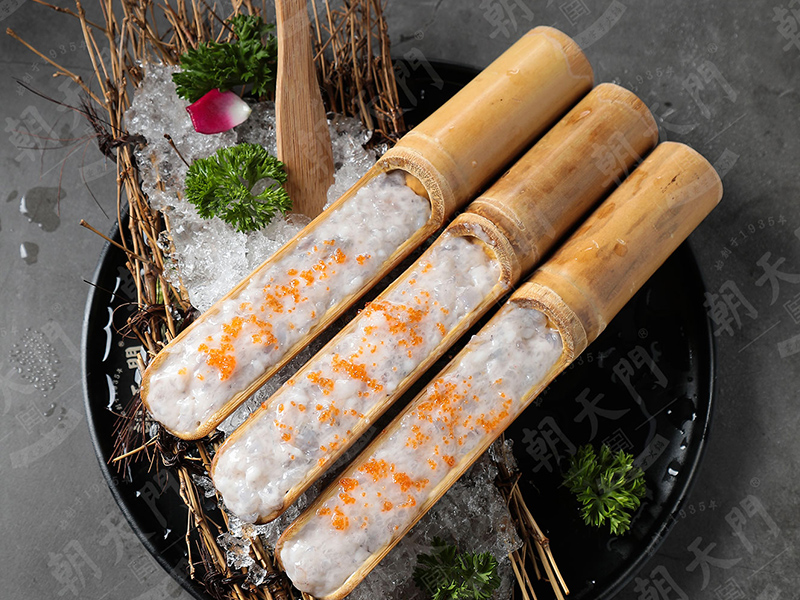 開火鍋店和串串香店哪個(gè)更好？