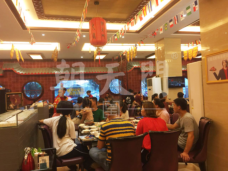 火鍋店如何降低排隊(duì)時(shí)的顧客流失率？