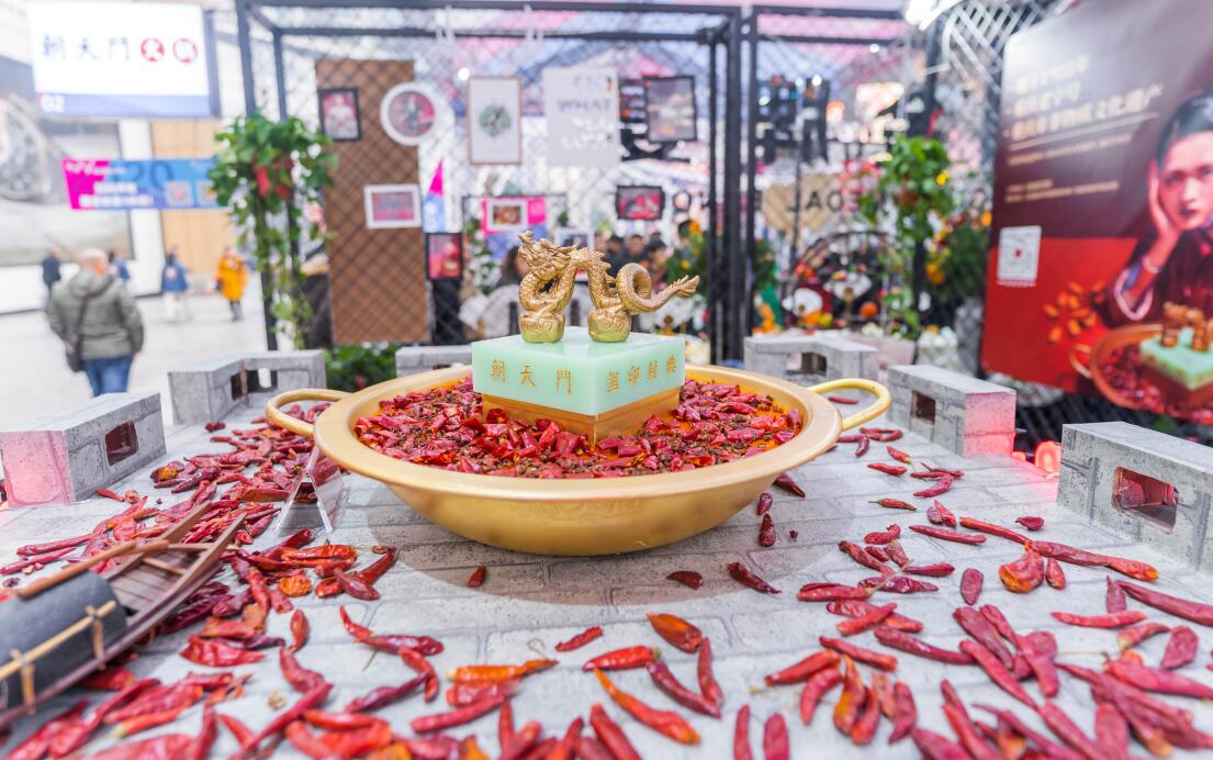 重慶老火鍋底料哪個(gè)好，非遺底料可還行？