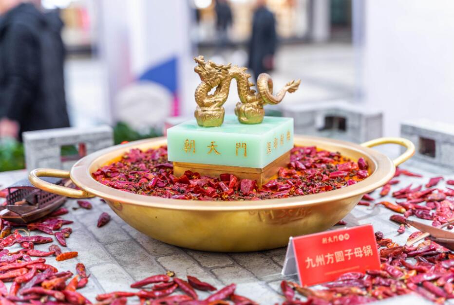 250萬(wàn)開(kāi)一家什么樣的火鍋店比較好？