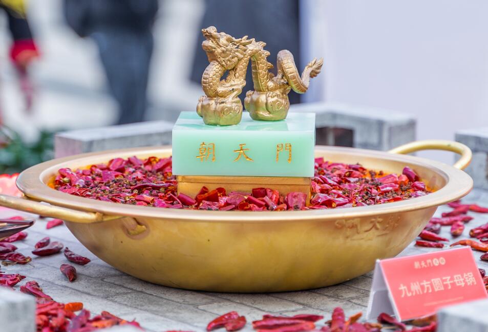 閬中開(kāi)火鍋加盟店好嗎？當(dāng)?shù)叵M(fèi)水平如何？