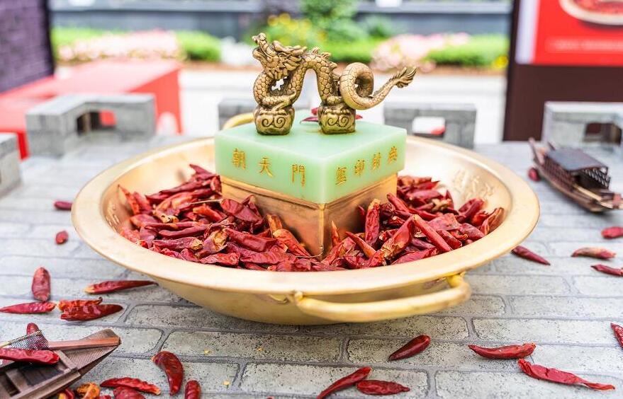 和田開(kāi)火鍋加盟店怎么經(jīng)營(yíng)，前景好嗎？