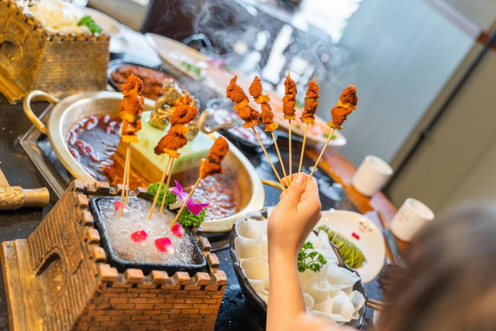 耒陽開火鍋加盟店，如何低成本運營？