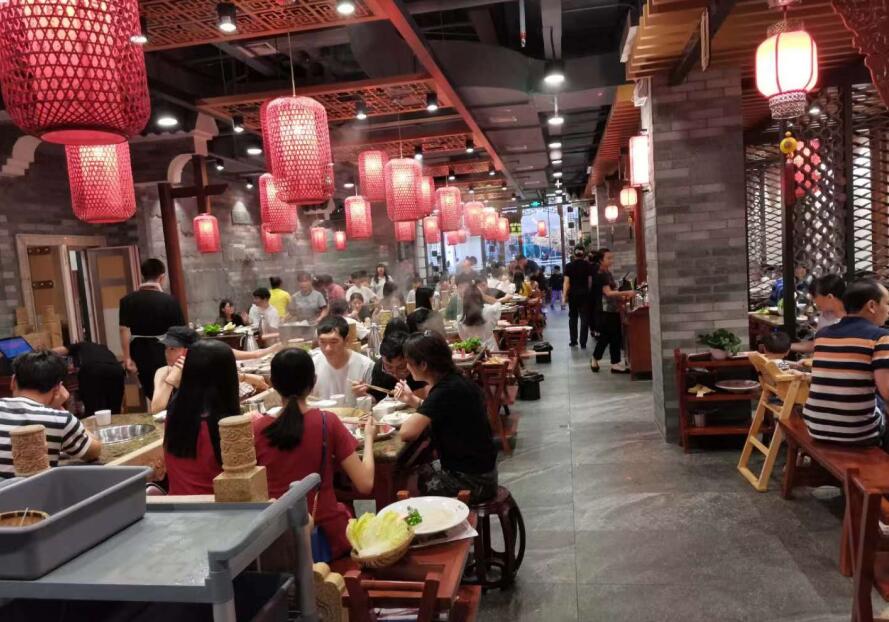 松滋開火鍋加盟店如何經(jīng)營才火？