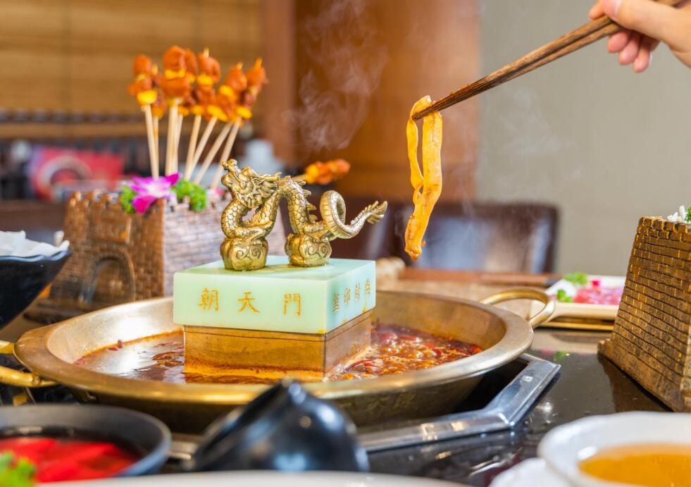 霸屏美食榜的朝天門火鍋，為何非吃不可？