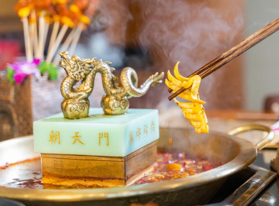 北票開火鍋加盟店，如何裝修有設(shè)計(jì)感？