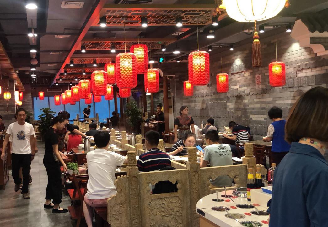 疫情期間門店生意冷清？看看這家火鍋店是怎么做的！