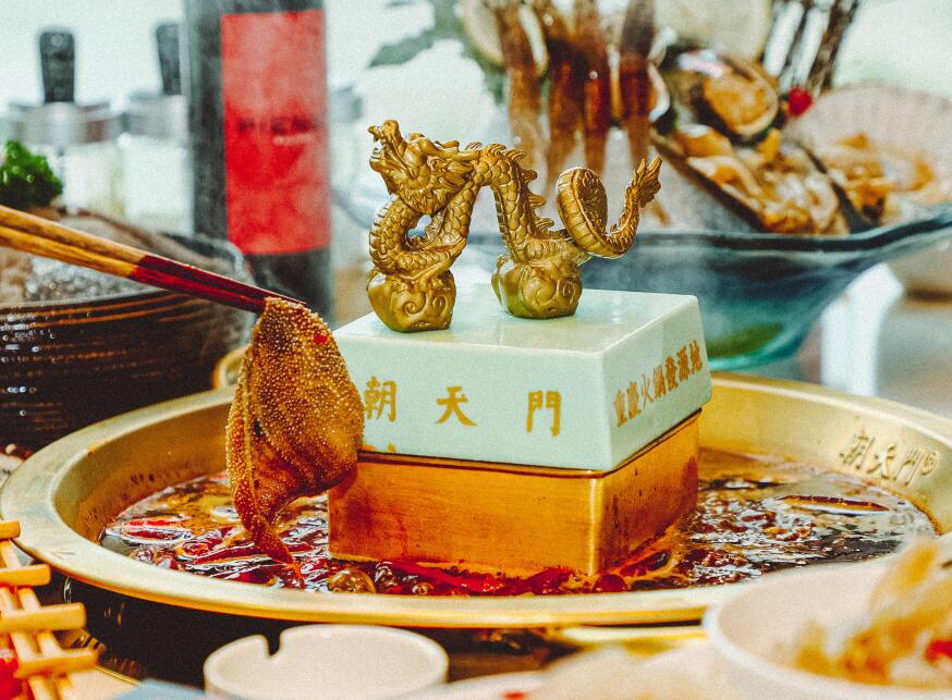 奉節(jié)開火鍋加盟店，開業(yè)如何活躍人氣？