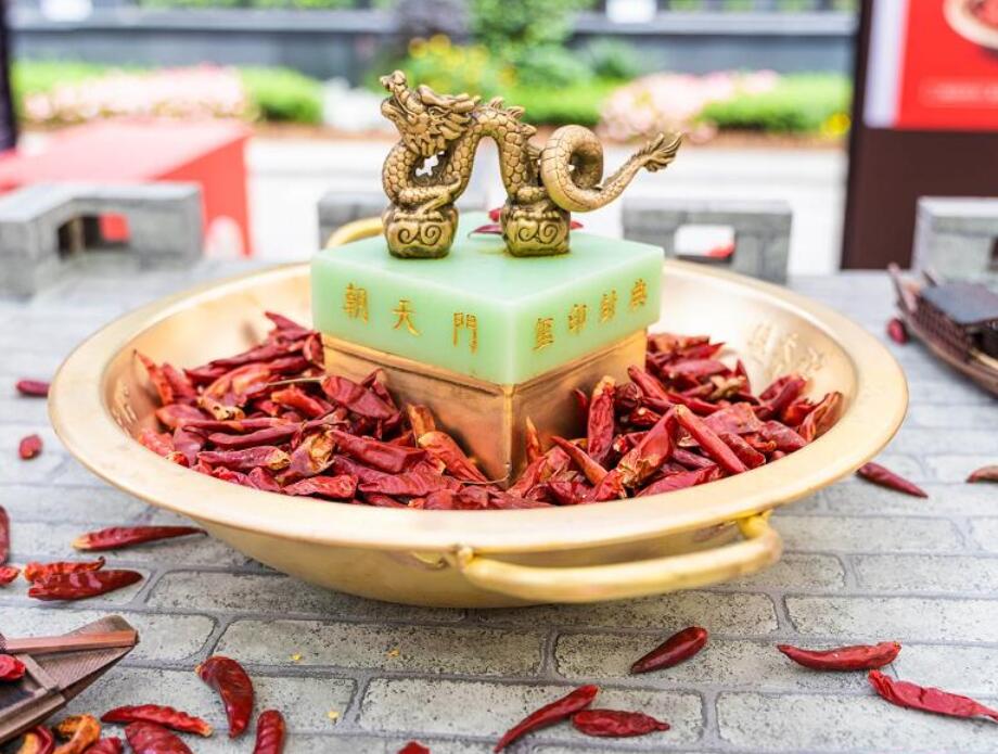 開火鍋店，選址要學(xué)會(huì)這三個(gè)思維！