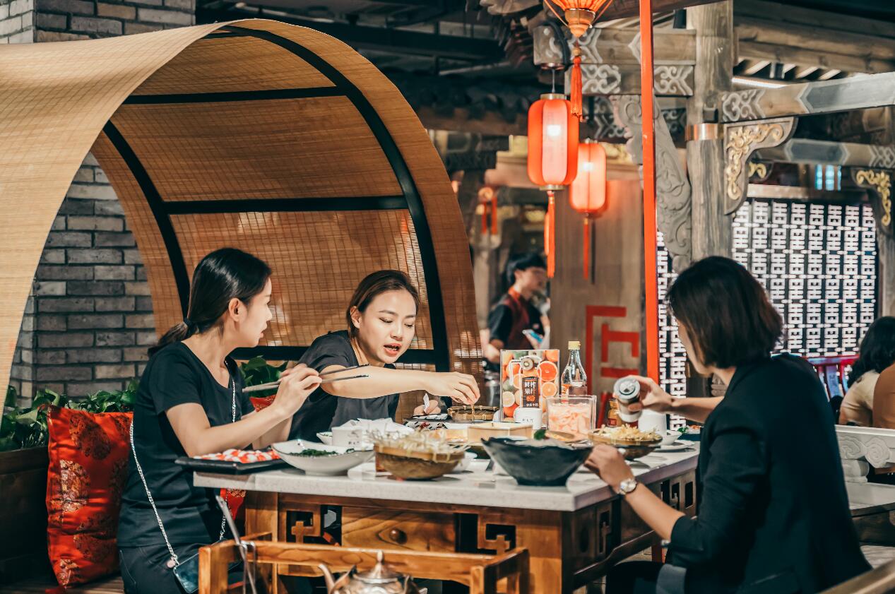 “偽國潮”爛大街，餐飲國潮風(fēng)還能吹多久？