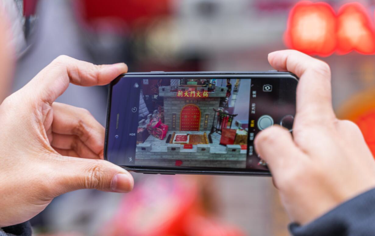 朋友圈要怎么發(fā)，火鍋店老板才能吸引客戶？