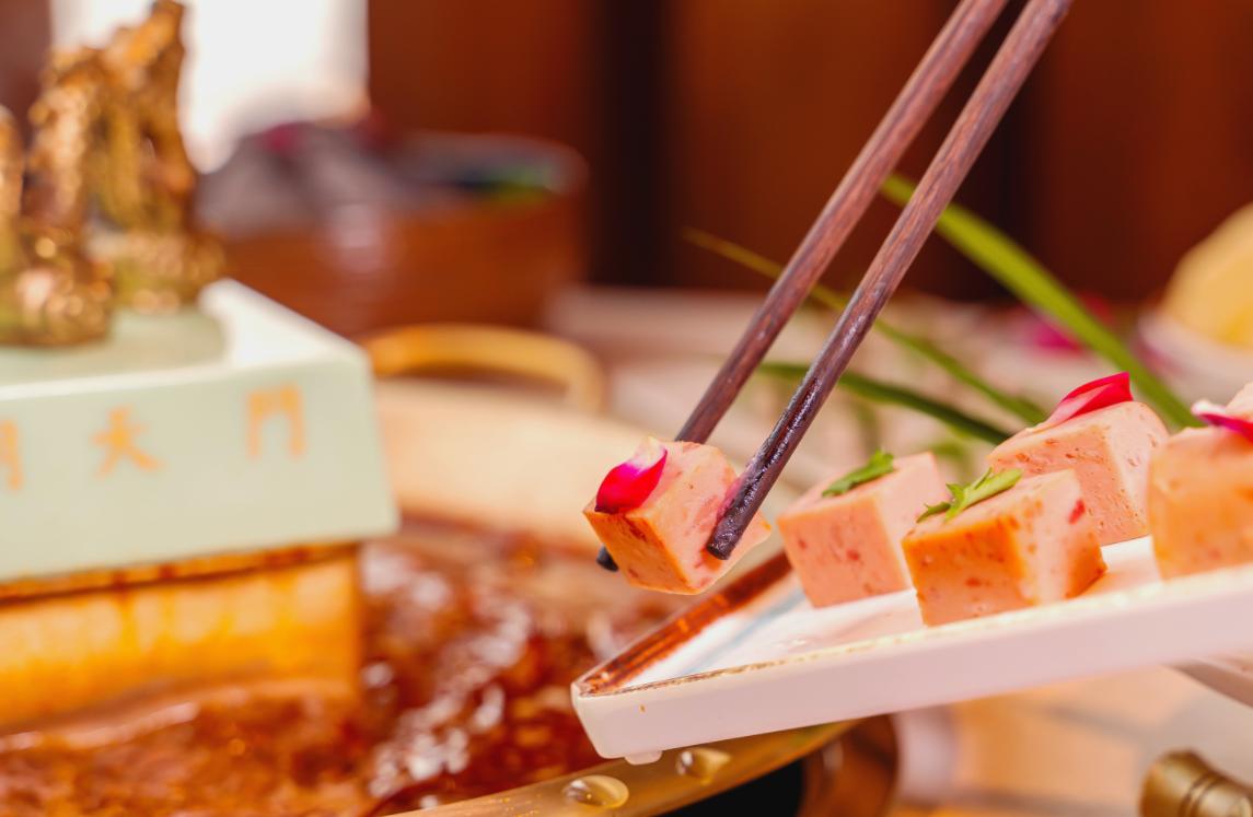 今天才懂！明星熱衷于開火鍋店，竟是因?yàn)檫@？