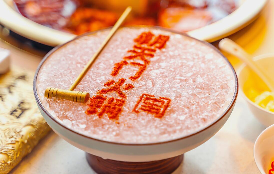 餐飲廣告語(yǔ)的藝術(shù)！它能讓你的餐飲店客流翻倍