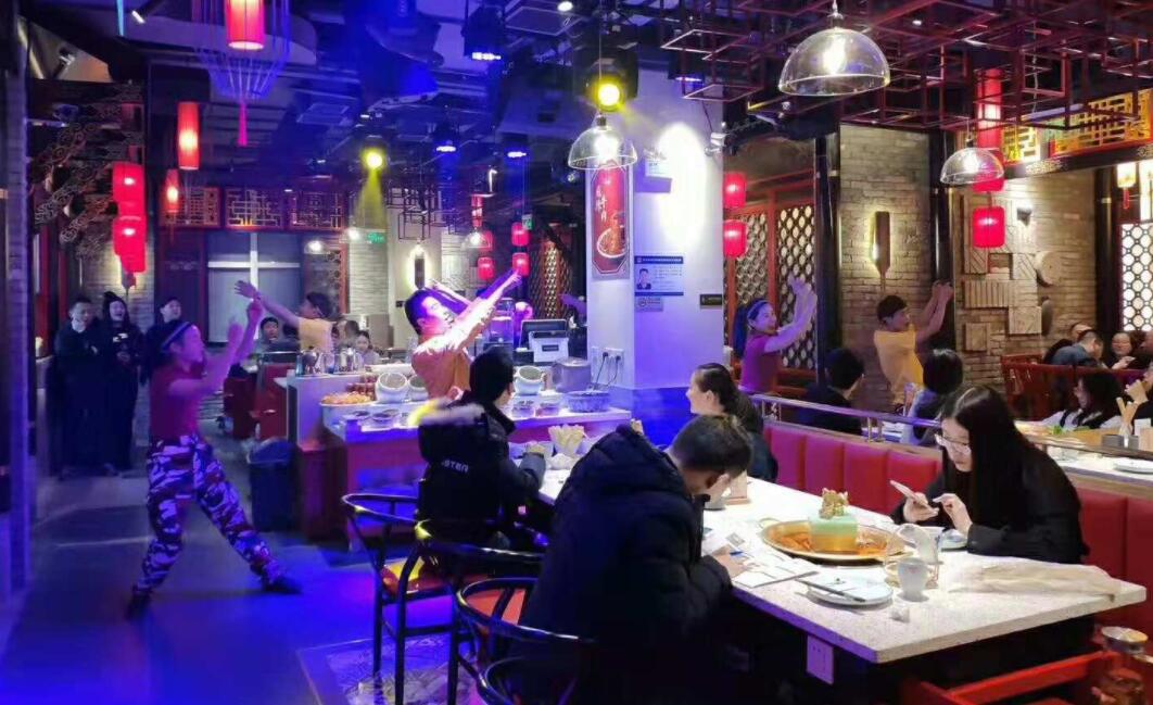 導(dǎo)致餐飲店倒閉的五個大坑，分享慘痛經(jīng)歷！