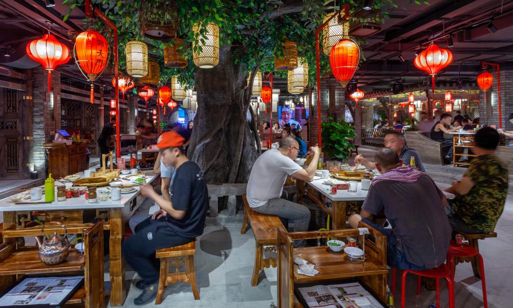 開一家火鍋店，選品牌加盟，還是自己開？