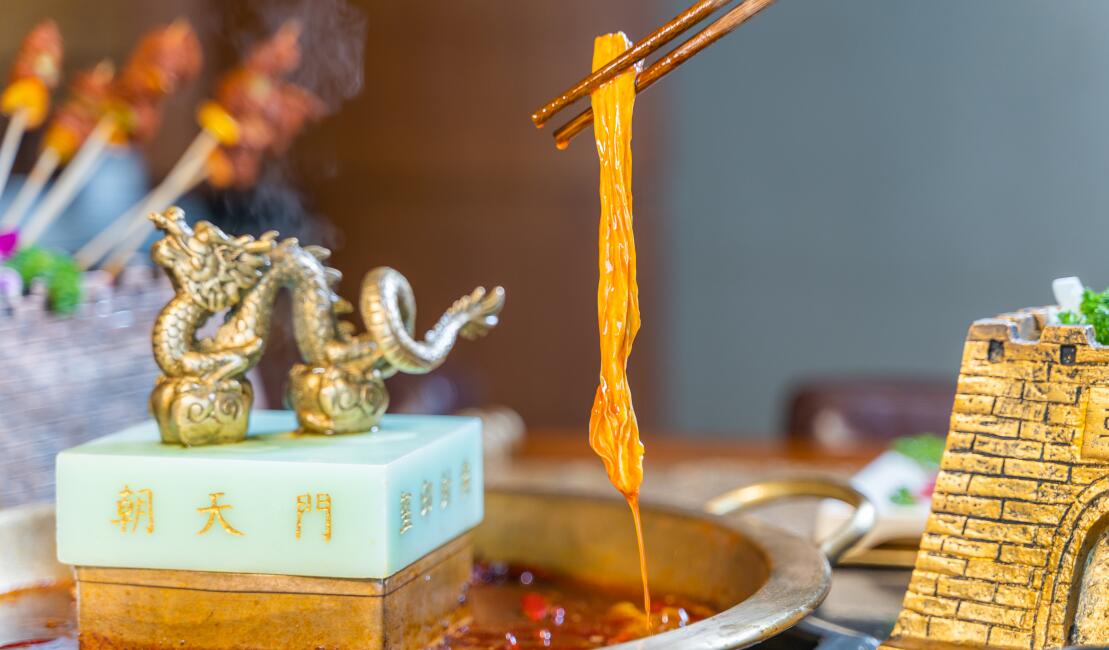 火鍋店餐具怎么選？三個(gè)方面，選出高性價(jià)比特色餐具！