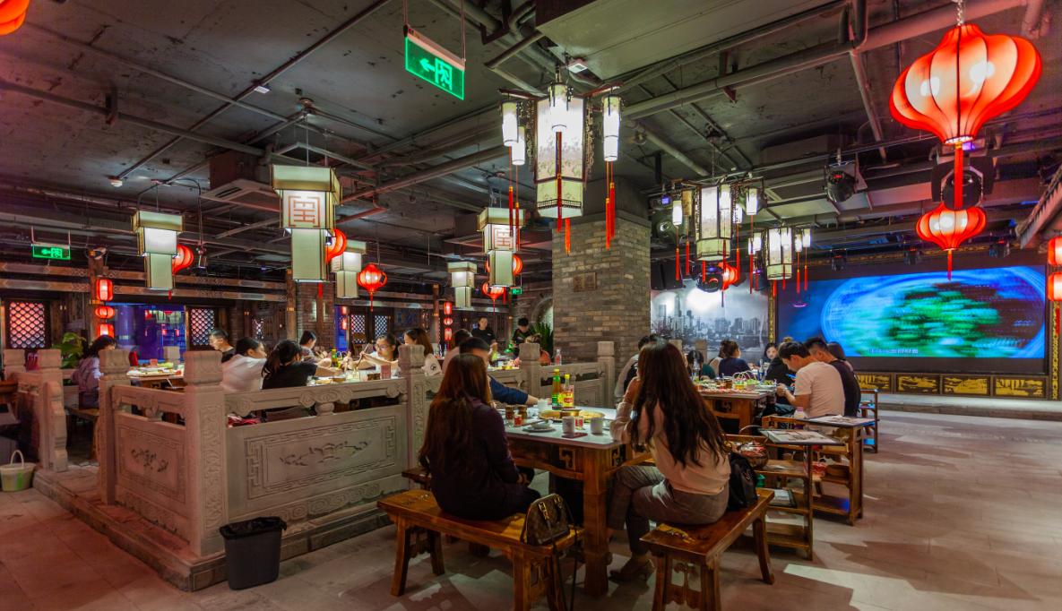 火鍋店燈光設(shè)計為何重要？看完這三點原因你就知道！