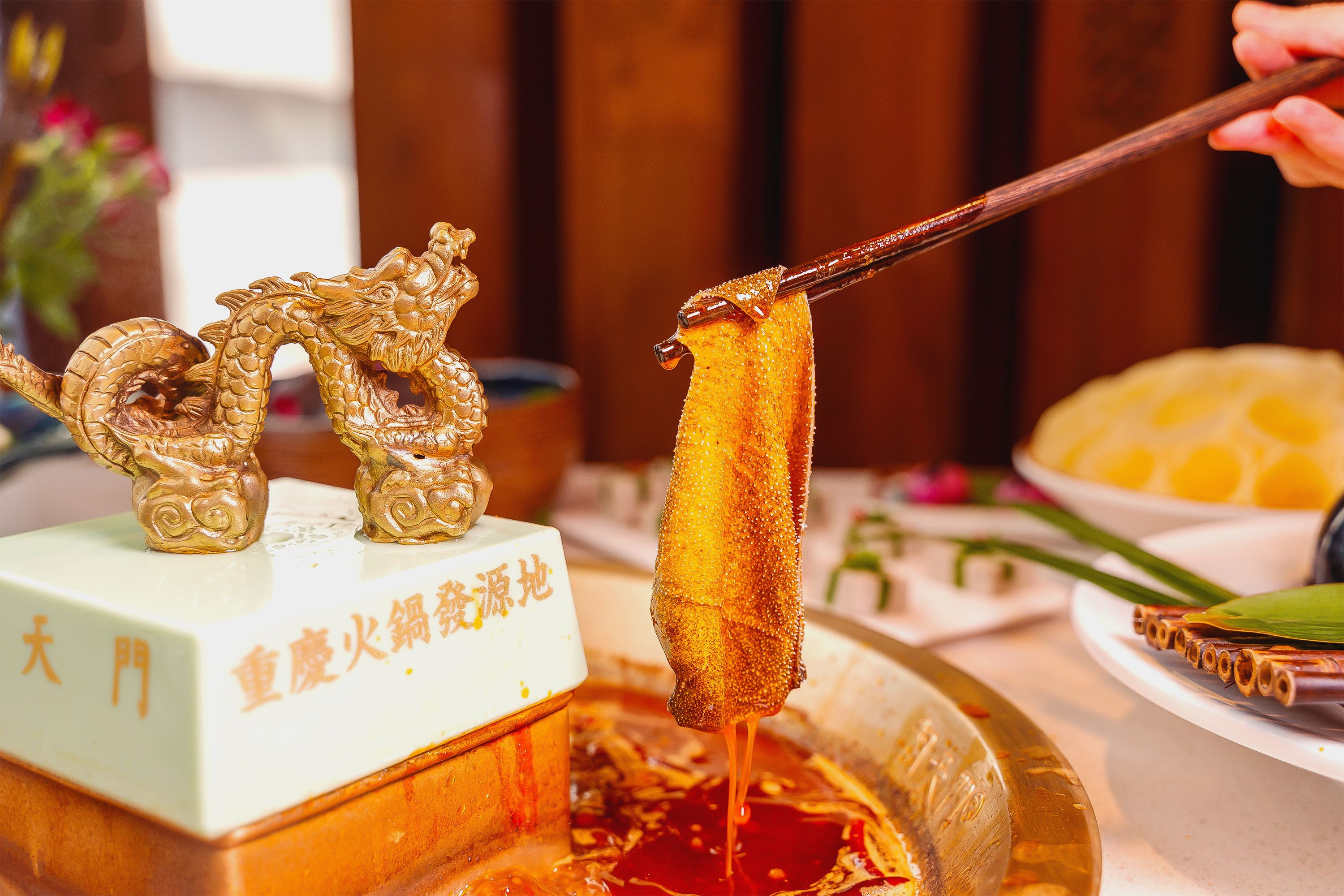 重慶火鍋加盟店，為什么毛肚如此受歡迎？